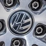 Volkswagen's profit fell, more layoffs are being considered
