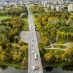 In Vilnius, after a truck hit wires and cargo fell out, traffic began to be disrupted