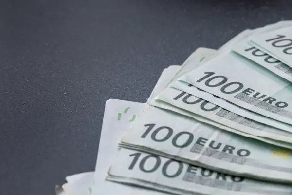 Latvian service imposed a fine of 285 thousand euros on the financial services company "DelfinGroup"
