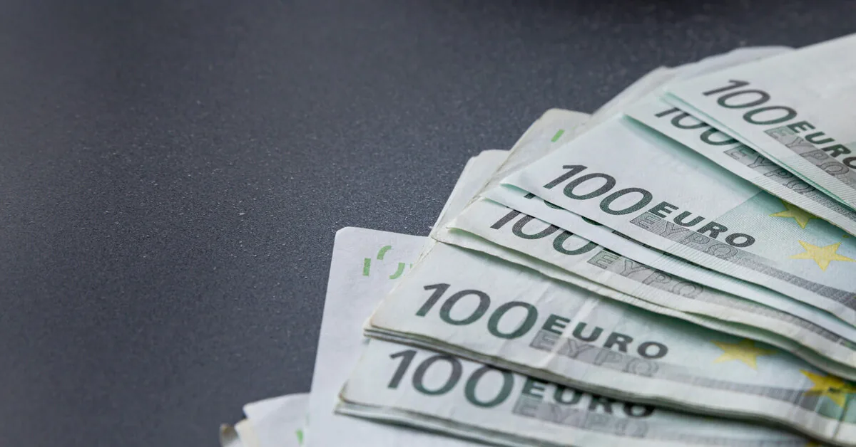 Latvian service imposed a fine of 285 thousand euros on the financial services company "DelfinGroup"