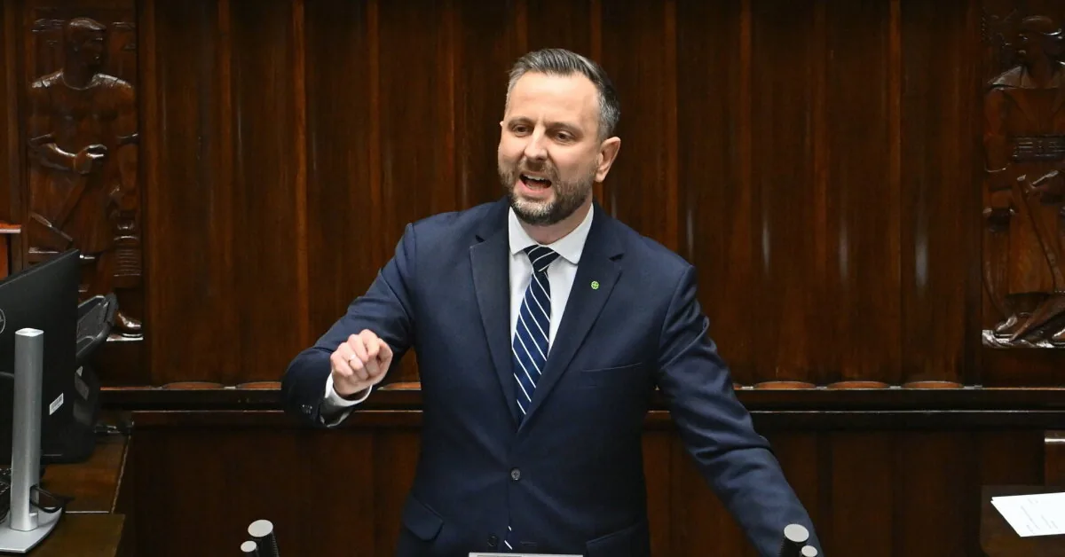 Polish Defense Minister came to defend Ukraine: "They are out of touch with reality"