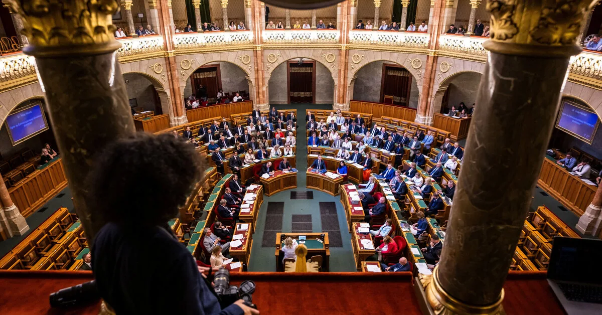 Hungary's Prosecutor General of the Viktor Orbán era resigned