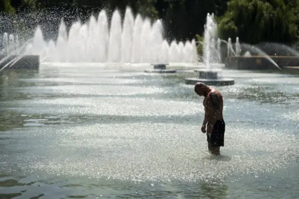 Due to June heat in Germany, the number of deaths increased by 32%.