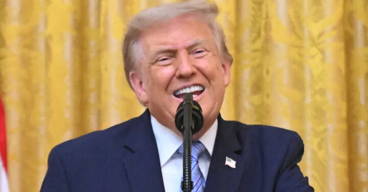Kremlius dėl Trumpo pasiuntė dviprasmišką žinią