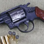 Drunk at home played with a gun: lied profusely, but the truth came out