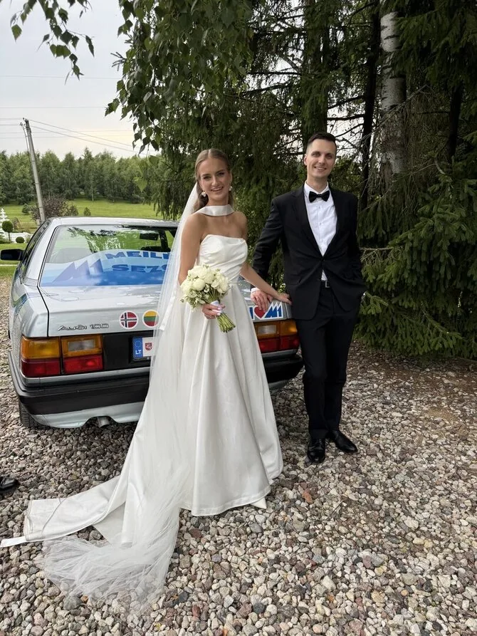 M1/The highlight of the wedding in Kaunas was M1's 'Silkutė'