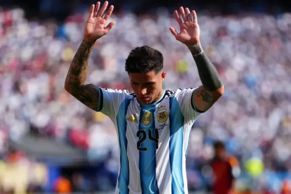 Fernandez, who received a red card in the final, shared a touching message