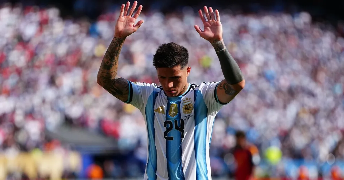 Fernandez, who received a red card in the final, shared a touching message