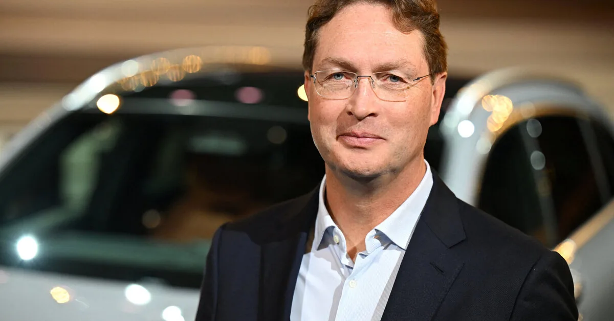 „Mercedes“ chief urges Germany to cut costs, increase productivity amid competition from China
