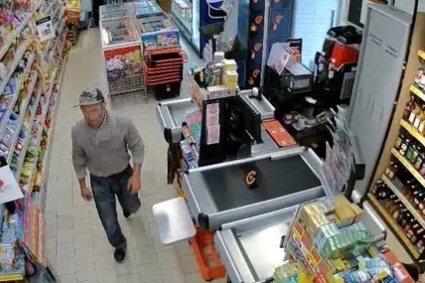 Kaunas police is investigating who did not pay for alcohol