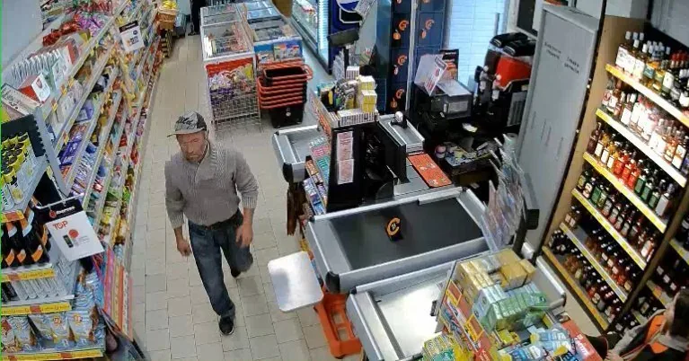Kaunas police is investigating who did not pay for alcohol