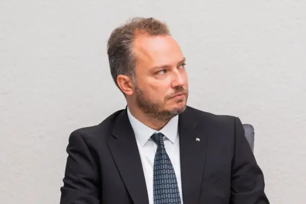 Minister: a plan is being prepared if Air Baltic reduces flights or withdraws from Lithuania