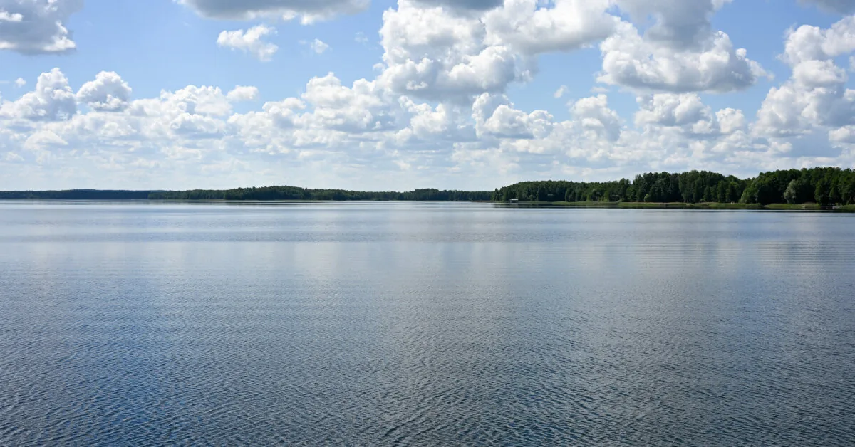 From discarded packaging to microplastic pollution: how waste reaches Lithuanian waters
