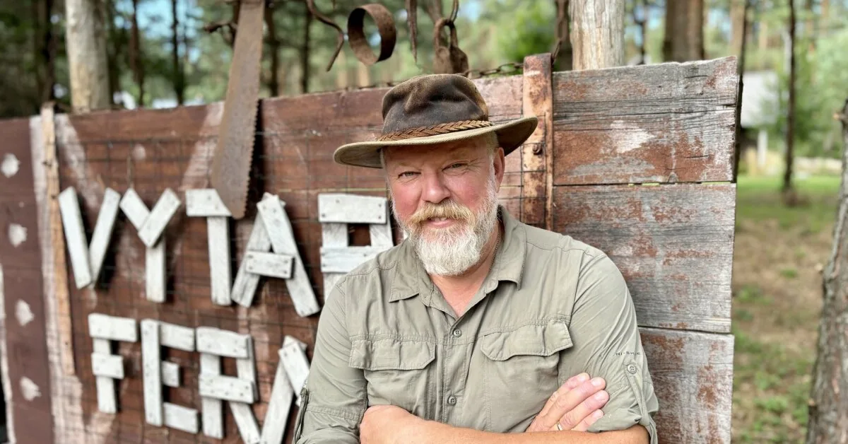 Vytaras Radzevičius – about the adventure in the jungle and his wife's message: "They ask if we choose red or green"