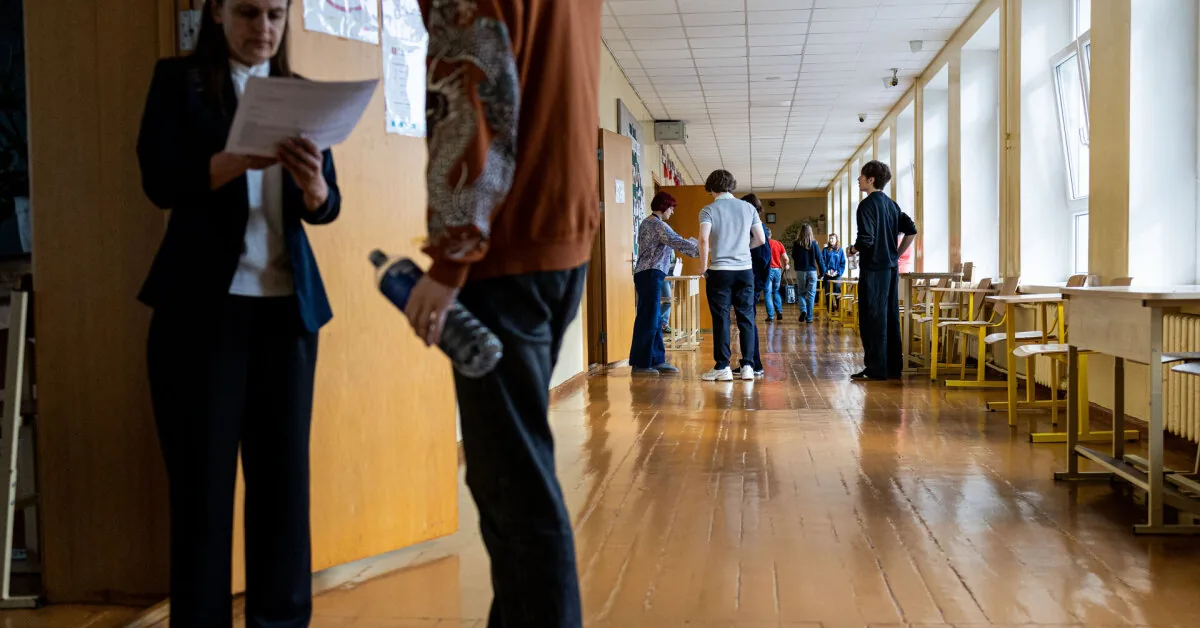 President's advisor: decision to revoke the threshold for tenth-graders will not satisfy everyone