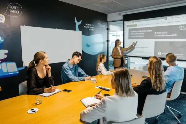 „Senukai“ will invest 6 million Eur in bringing back 100 talents to Lithuania