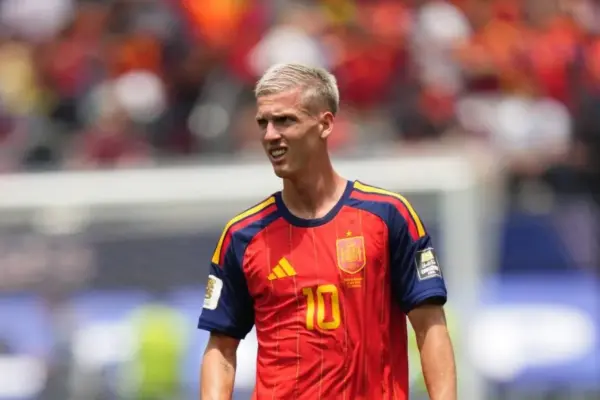 Post-final passions did not subside: Dani Olmo refused to accept the Argentine's apology