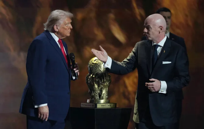 „Reuters“/„Scanpix“ nuotr./Donaldas Trumpas, Gianni Infantino