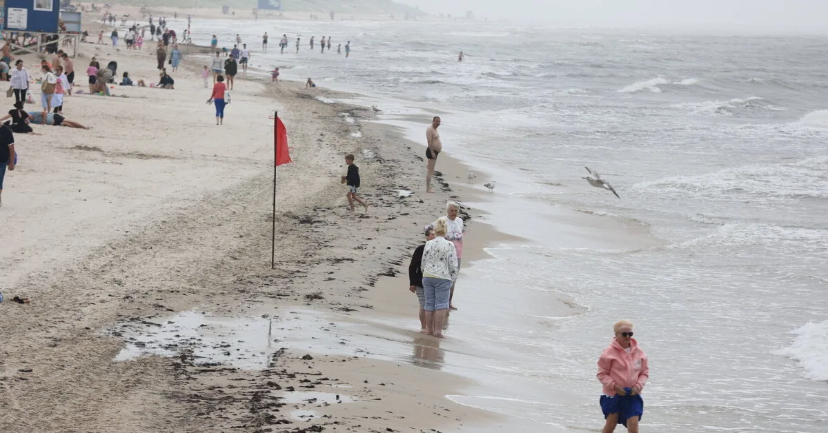 In the height of the season Palanga – like deserted: cafes shorten working hours