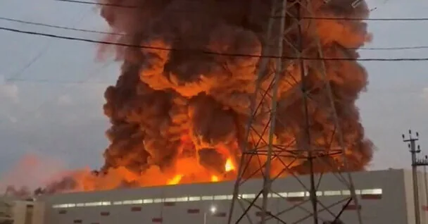 At least 17 people died in Russian and Ukrainian strikes