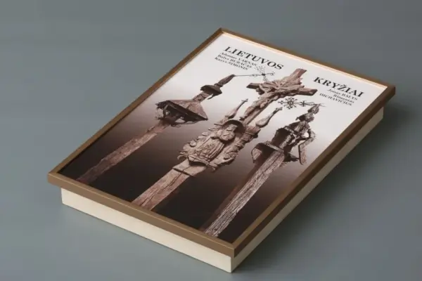 Copies of the book in the world: LNM presents a unique collection of cross-crafting photographs