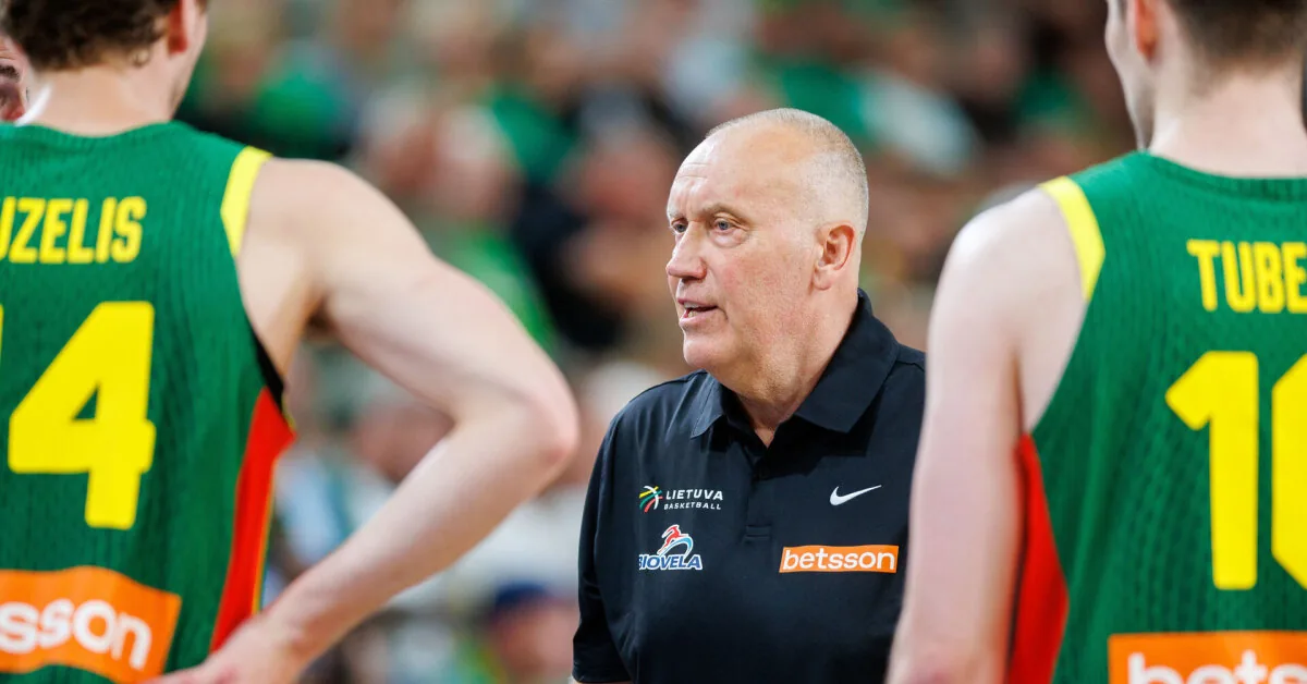 A decision has been made regarding Rimas Kurtinaitis's future in the Lithuanian national team