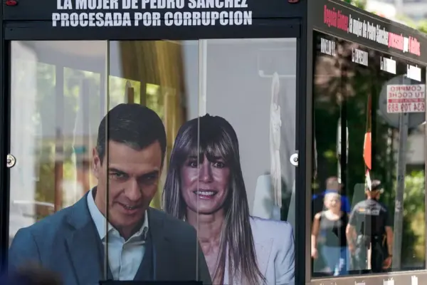 The Spanish court confirmed that the prime minister's wife will be tried in a corruption case