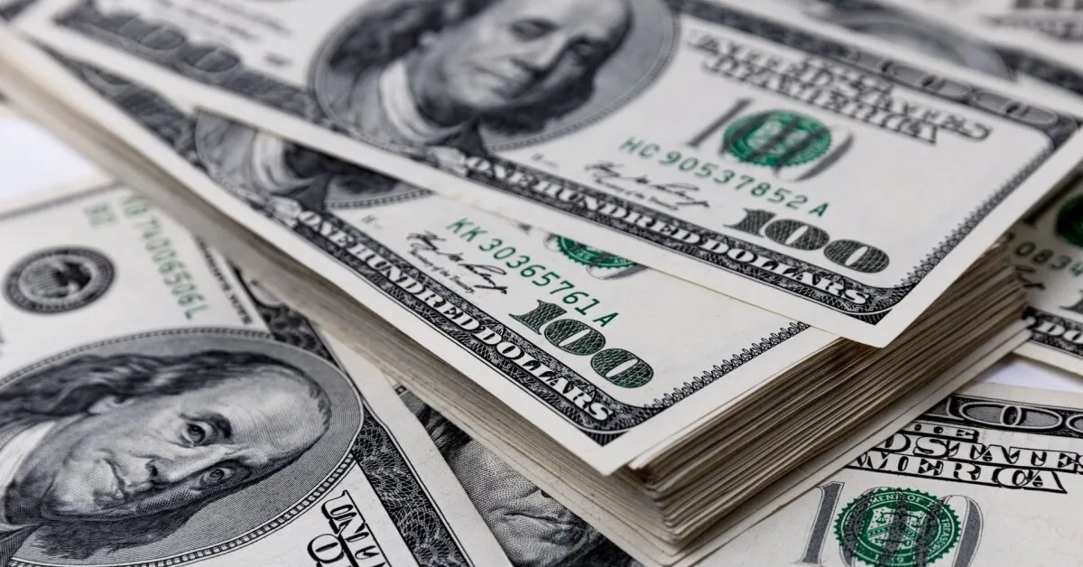 The new Prime Minister of Ukraine rushed to address the $690 million issue