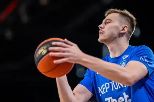 LKL debutants shook hands with an experienced forward