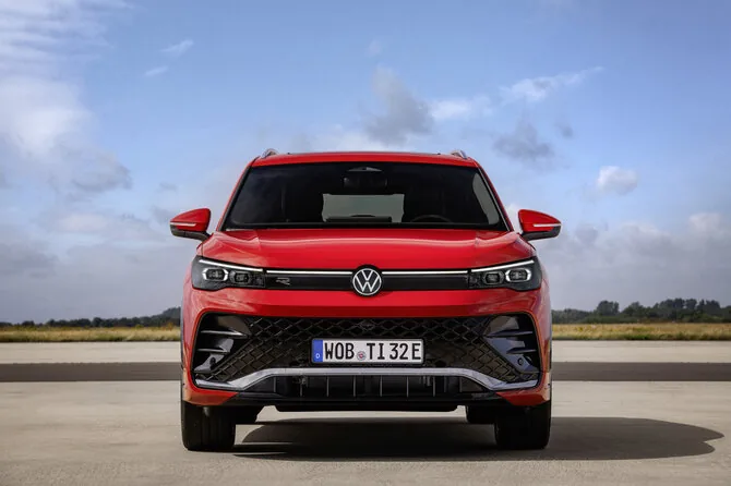 Gamintojo nuotr./Naujas hibridinis „Volkswagen Tiguan 