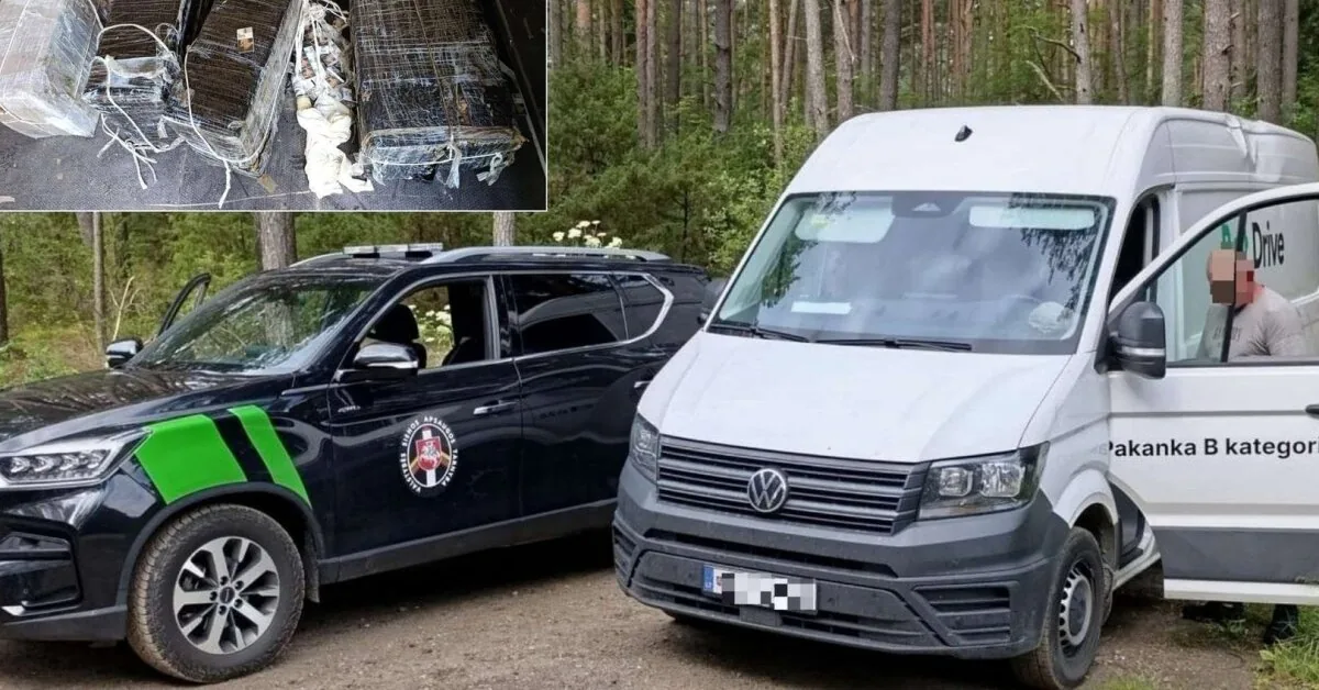 Robbers: to get to the crime scene, they rented a "Bolt Drive" van