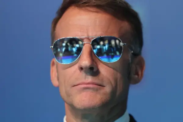 French president urges new UK prime minister to give a "new impetus" to partnership with the EU