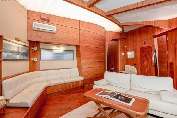 Exclusive apartment for sale in Vilnius: you'll feel like on a yacht