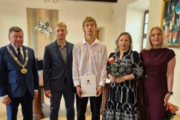 Substantial prizes for Kėdainiai's most diligent graduates for their perfect scores