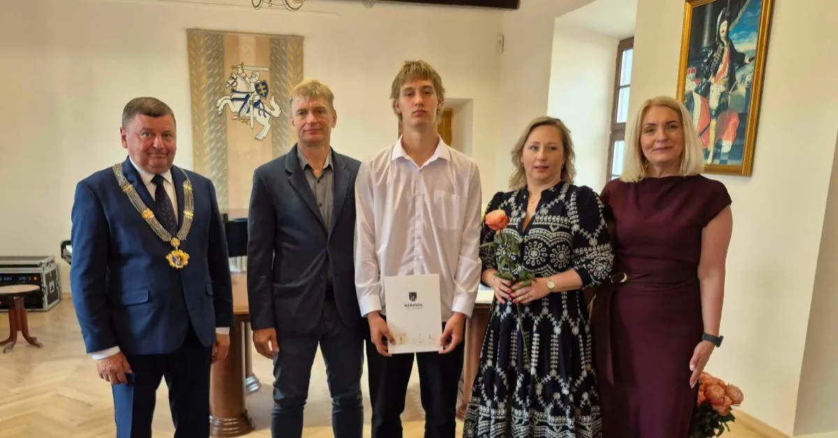 Substantial prizes for Kėdainiai's most diligent graduates for their perfect scores