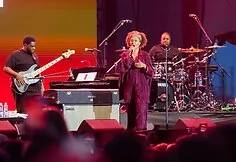 Emeli Sande at the Sea Festival concert