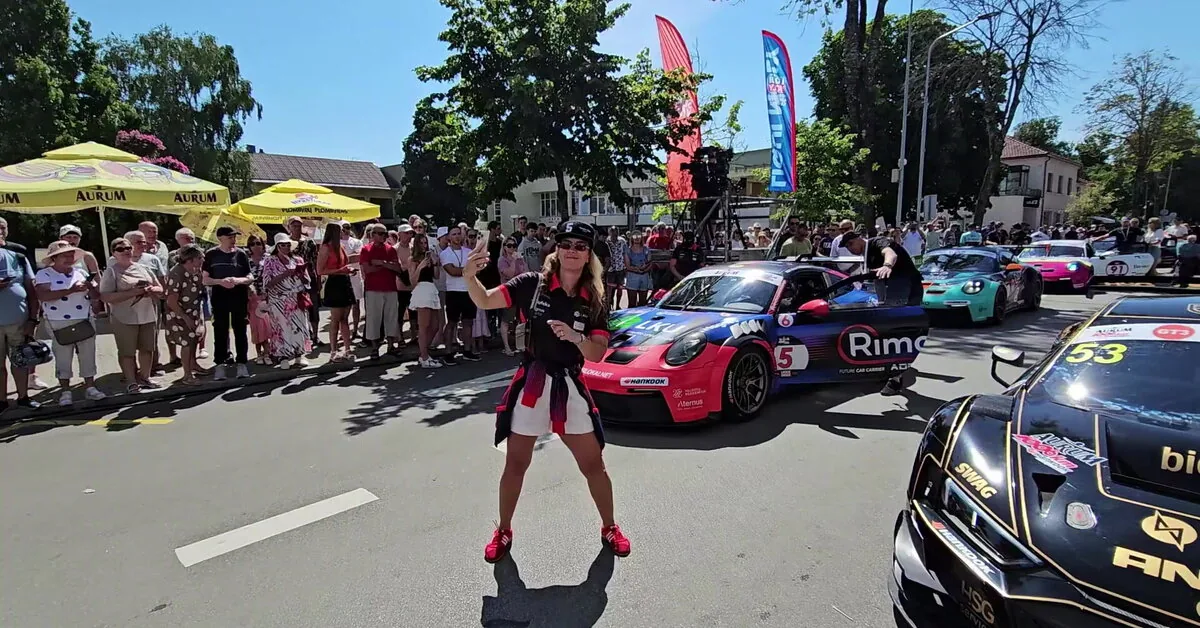 But that was not all: In Palanga, the finish of the "Volfas Engelman Non-Alcoholic Super Sprint" required a photo finish