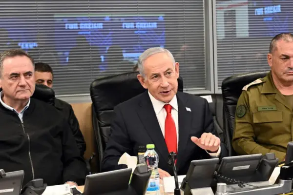 Israel warns it will respond with "full force" to any Iranian attack