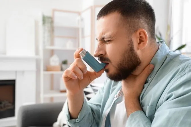 Shutterstock photo/Asthma attack