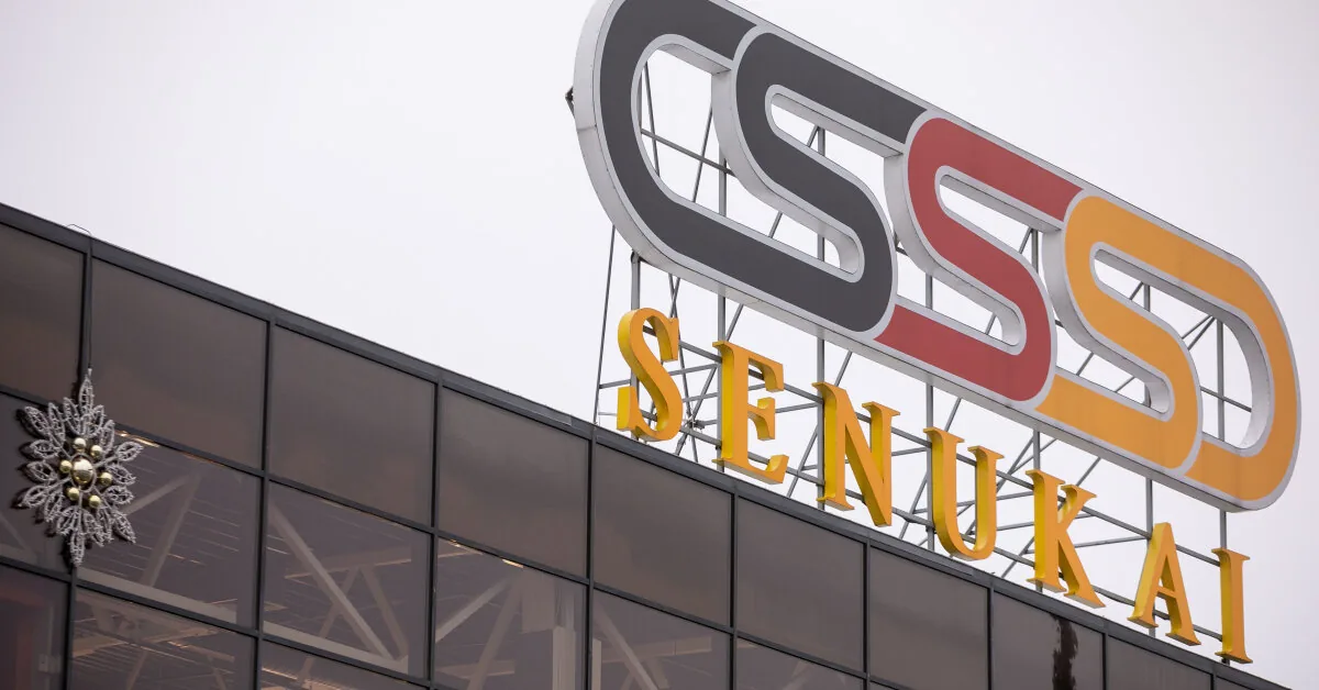 A Senukai logo spotted in Belarus surprised: the company claims it is used illegally