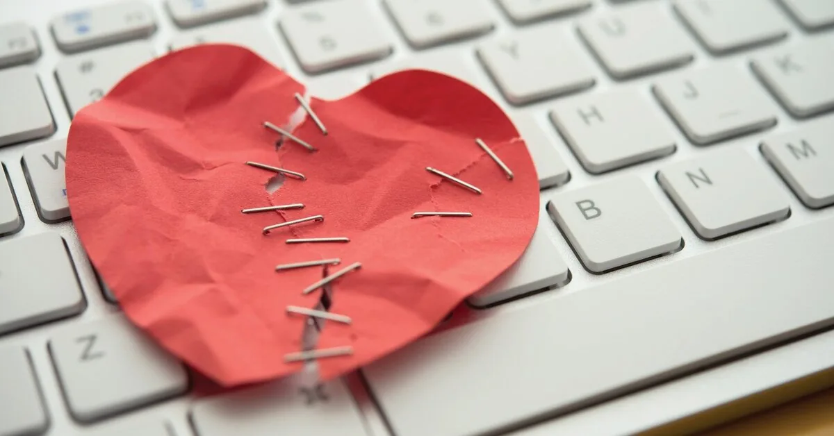 He confessed his love, then asked for money: psychotherapist warns about a dangerous scheme