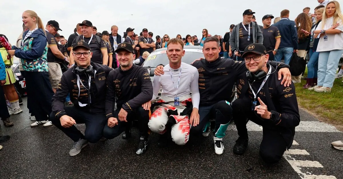 In Palanga, the "Aurum 1006 km race" has started: changing weather and a "Lambo" leap forward