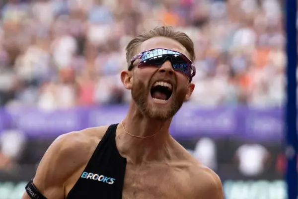 Triumph in London – Scotsman rewrote the running record books