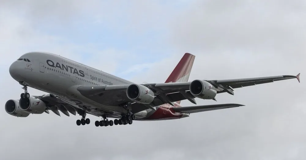 The plane broke the world record: spent more than a day in the air without landing