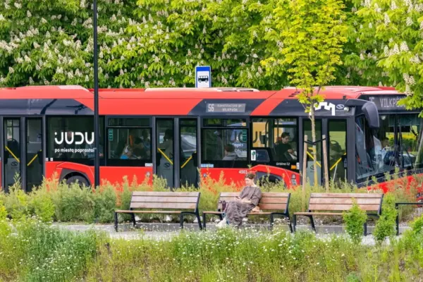 Įspėja vilniečius: ketvirtadienį keičiasi vienuolikos autobusų maršrutai