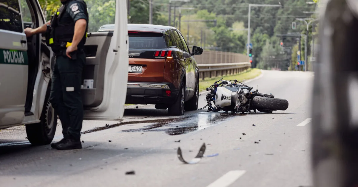 Per 15 minučių Kaune – dviejų motociklų avarijos: vairuotojai pristatyti į ligoninę