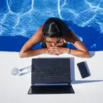 From the call to disciplinary action: how to act when an employee "disappears" during vacation?