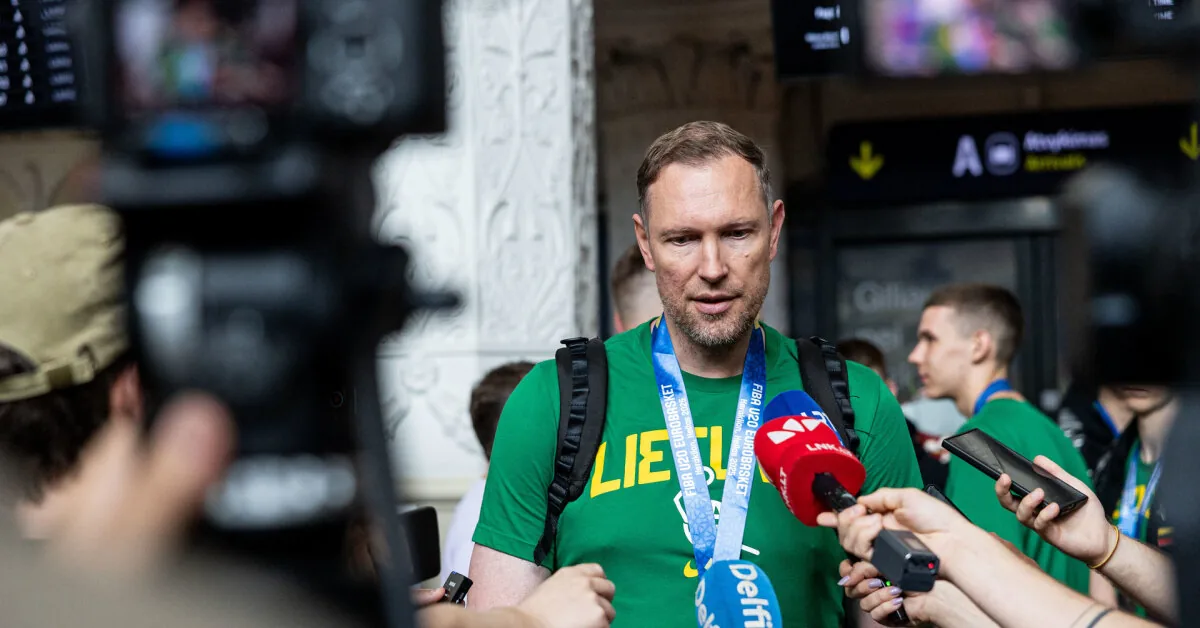 At the border, the heads of "Lithuanian Basketball" are trying to persuade Songaila
