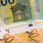 Defense bonds issued for another 73.2 million euros