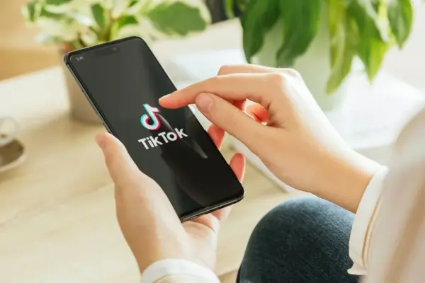 Can really scare seriously: explained whether "TikTok" is really listening to us